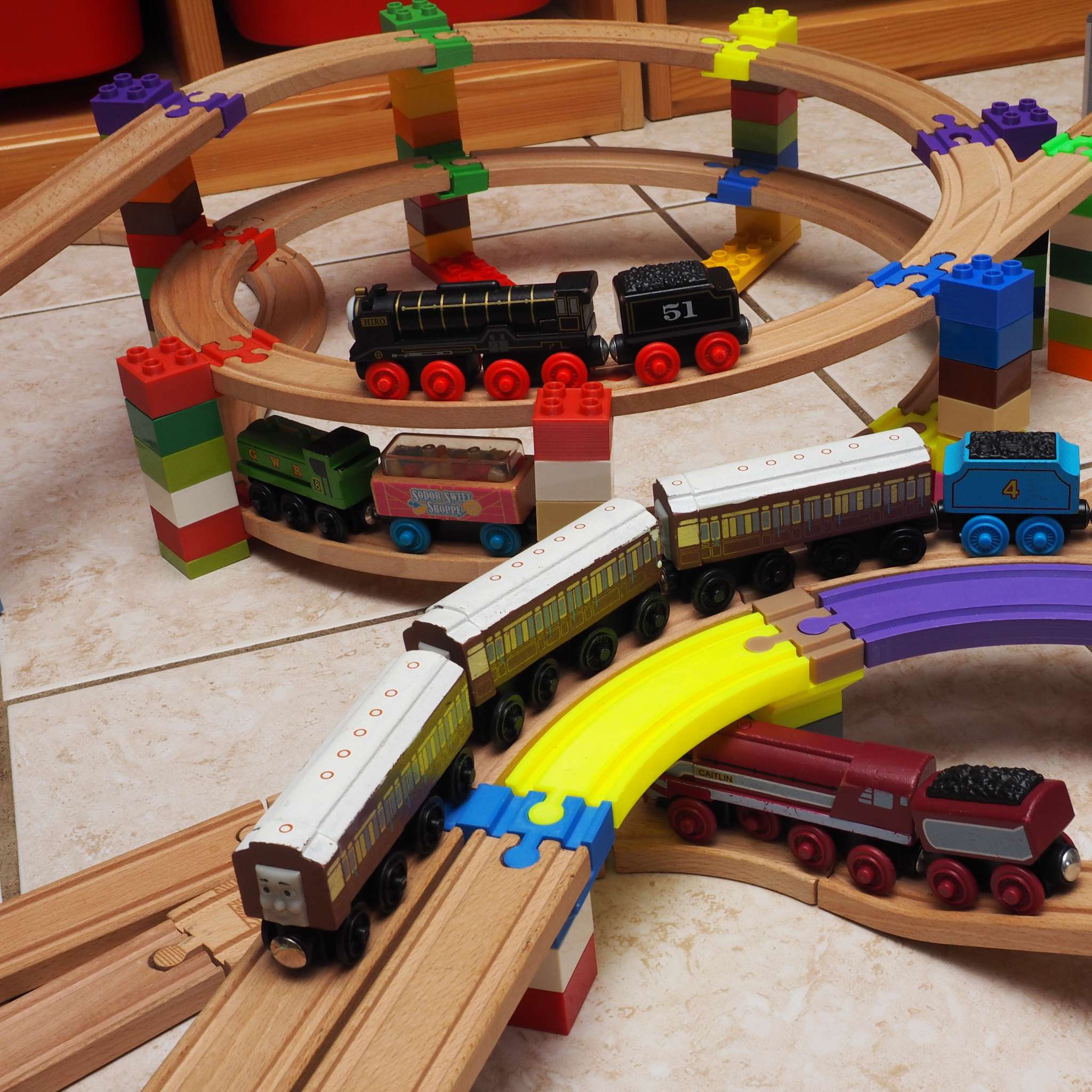 Brio spiral hot sale track